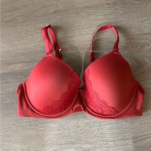 Soma Embraceable Perfect Coverage Bra with Lace Back in Paint the Town Red, 36C